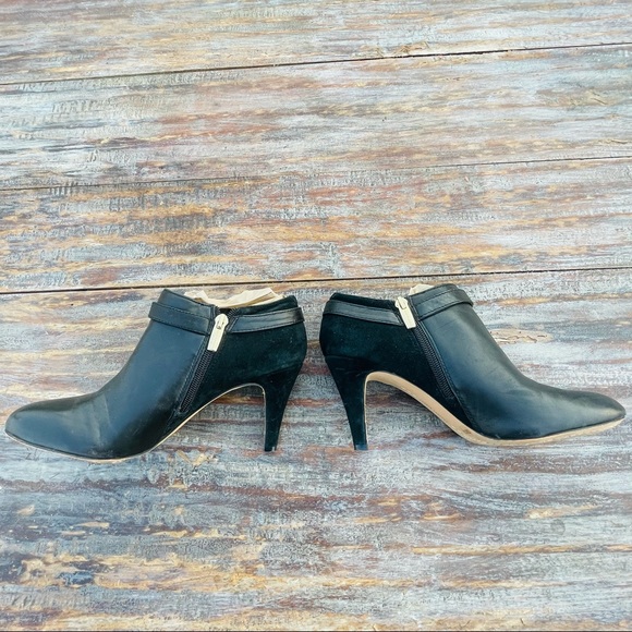 Vince Camuto Leather Suede Cut Out Heels Crop Booties - Picture 15 of 16